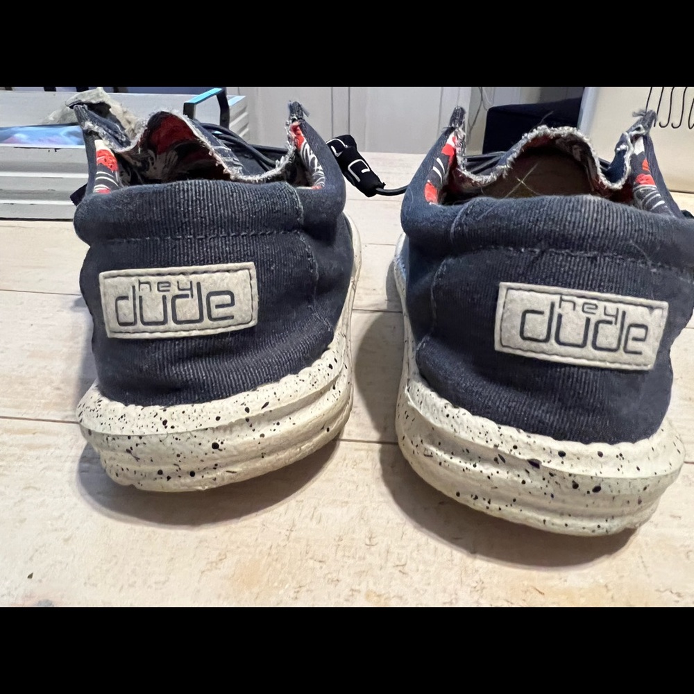 Denim blue Mens size 11 Hey Dudes.